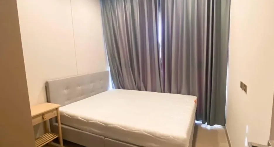 For rent 2 bedrooms condo in Huai Khwang, Bangkok