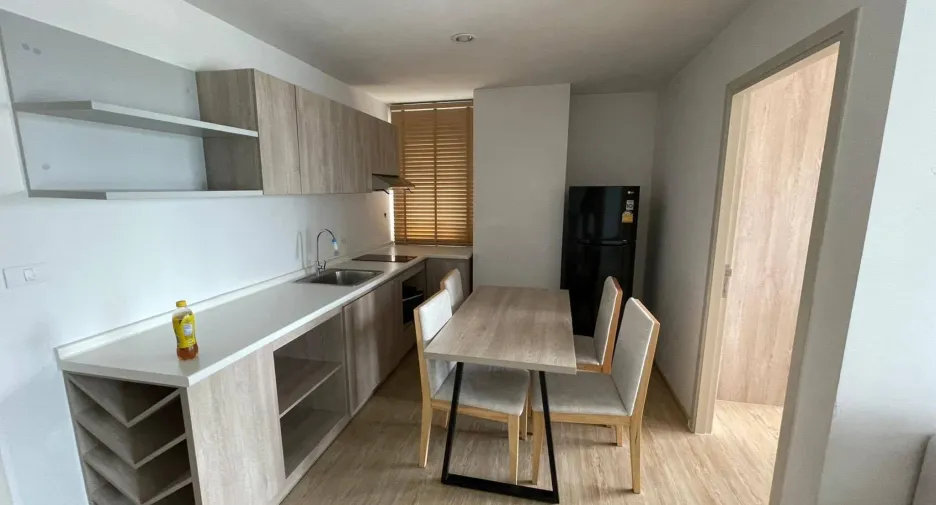 Wohnung zur Miete mit 2 Zimmer in Khlong Toei, Bangkok