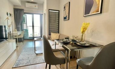 Condo en alquiler de 1 habitaciones en Huai Khwang, Bangkok