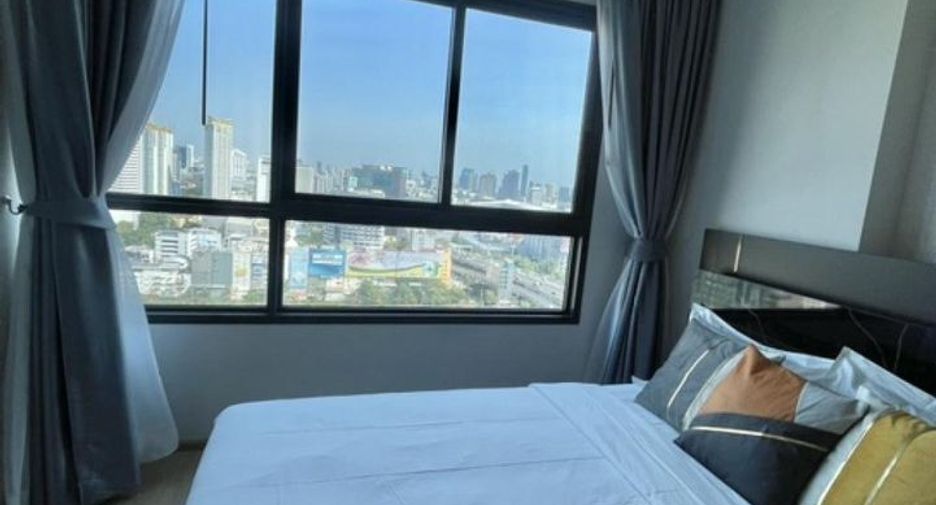 For rent 1 bed condo in Huai Khwang, Bangkok