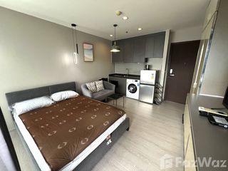 À louer studio condo à Huai Khwang, Bangkok
