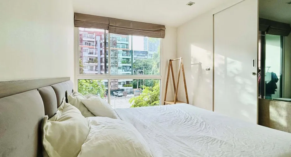 For rent 1 bed condo in Phra Khanong, Bangkok
