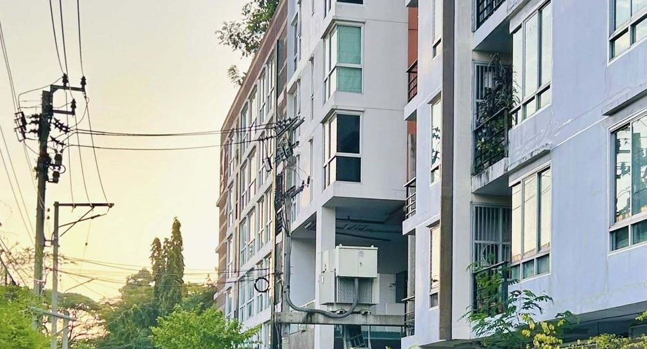 For rent 1 bed condo in Phra Khanong, Bangkok