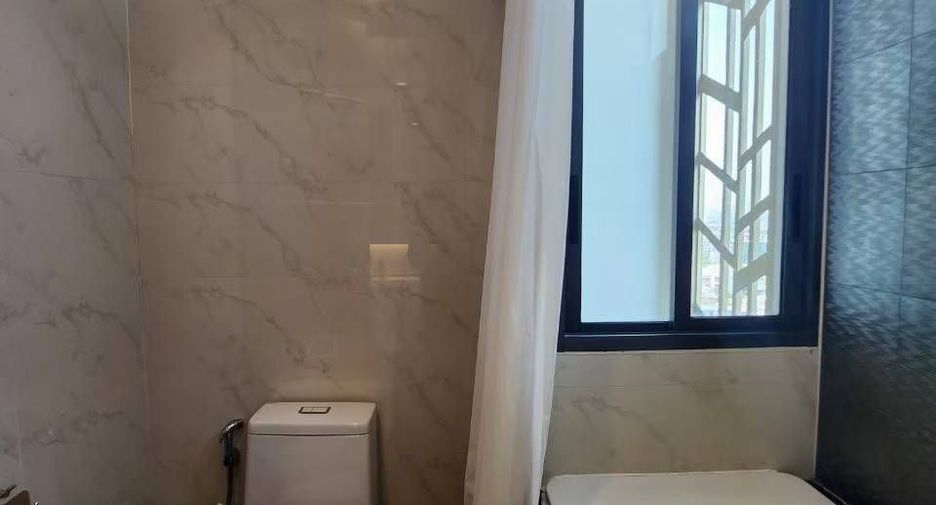 Wohnung zur Miete mit 2 Zimmer in Phra Khanong, Bangkok