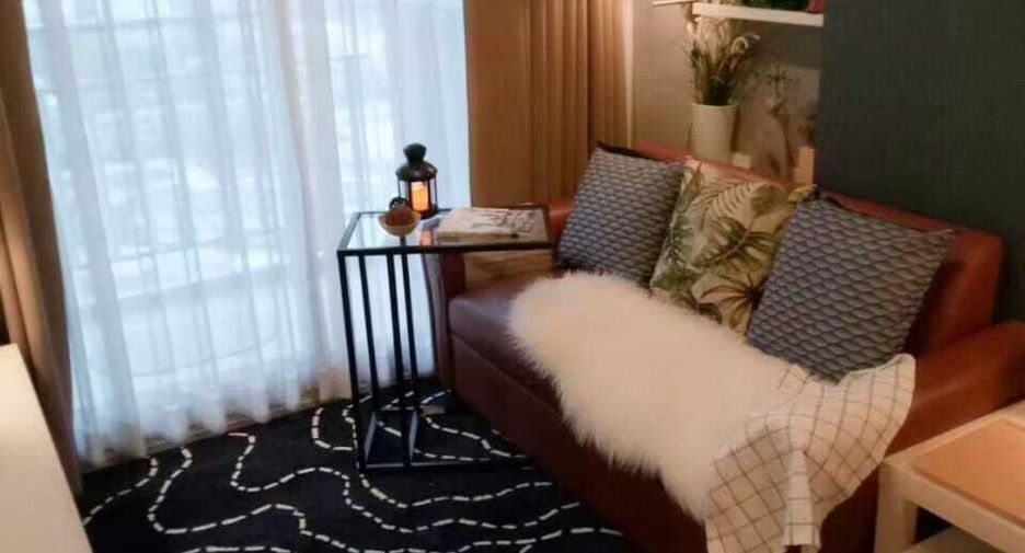 For rent 1 bed condo in Huai Khwang, Bangkok