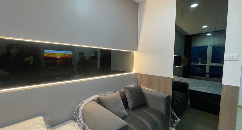 À louer studio condo à Bang Kapi, Bangkok