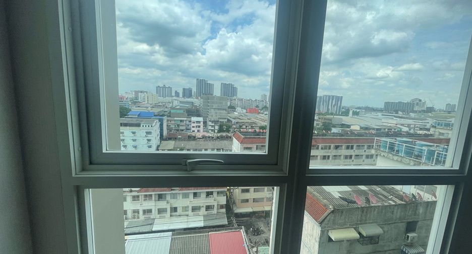 À louer studio condo à Bang Kapi, Bangkok