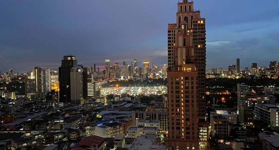 Condo en alquiler de 1 habitaciones en Khlong Toei, Bangkok