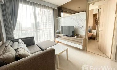 Condo en alquiler de 2 habitaciones en Khlong Toei, Bangkok