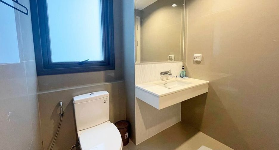 For rent 2 ベッドルーム condo in Khlong Toei, Bangkok
