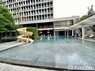 For rent 2 bedrooms condo in Pathum Wan, Bangkok