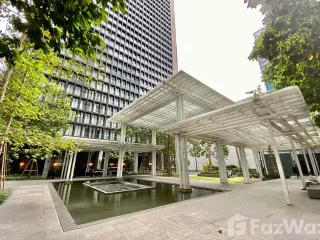For rent 2 bedrooms condo in Pathum Wan, Bangkok