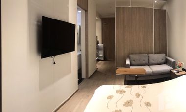 Wohnung zur Miete mit Studio in Khlong Toei, Bangkok