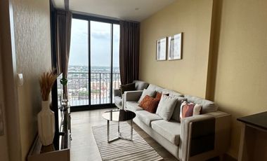 Condo en alquiler de 1 habitaciones en Khlong Toei, Bangkok