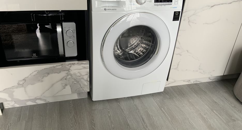For rent 1 bed condo in Phra Khanong, Bangkok