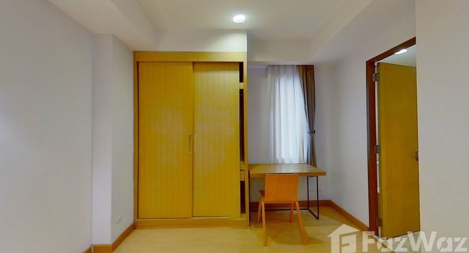 For rent 2 bedrooms apartment in Watthana, Bangkok