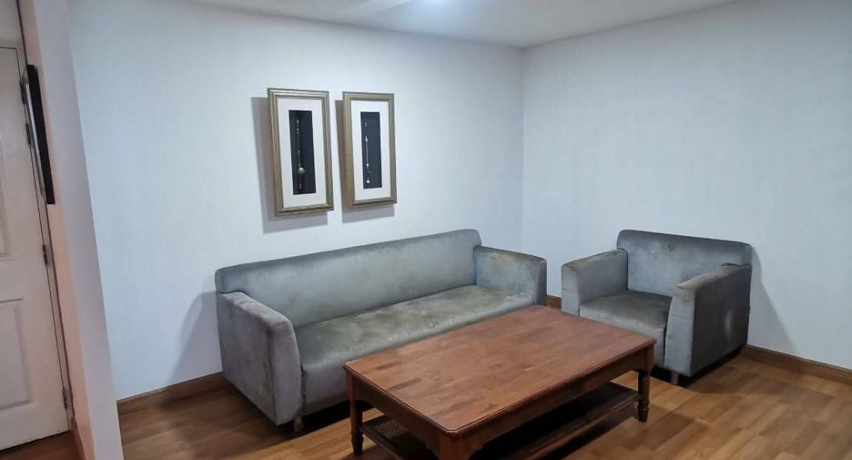 For rent 1 bed condo in Phra Khanong, Bangkok