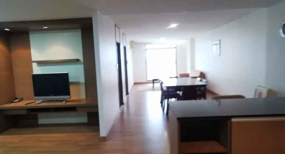 For rent 1 bed condo in Phra Khanong, Bangkok