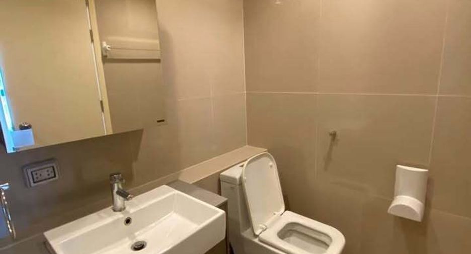 Wohnung zur Miete mit 1 Zimmer in Huai Khwang, Bangkok