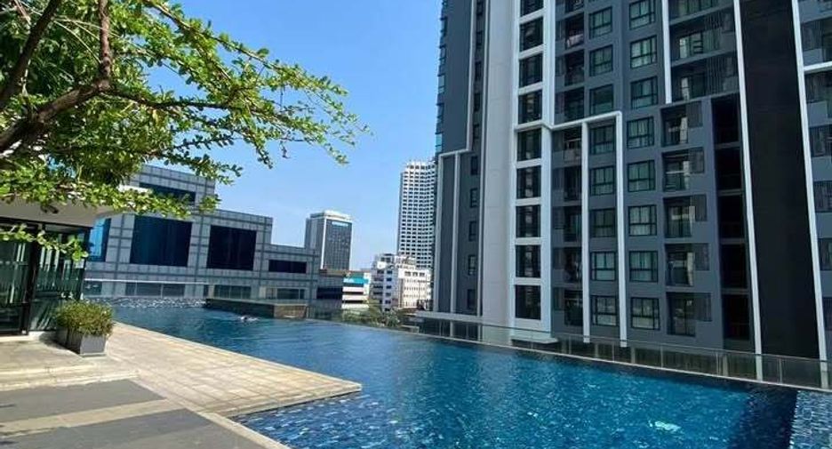 Wohnung zur Miete mit 1 Zimmer in Huai Khwang, Bangkok