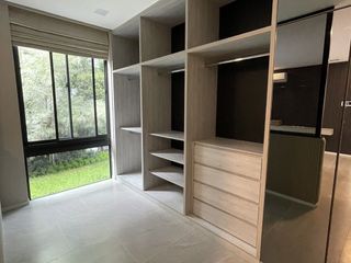 出租 4 卧室 独立屋 在 Saphan Sung, 曼谷