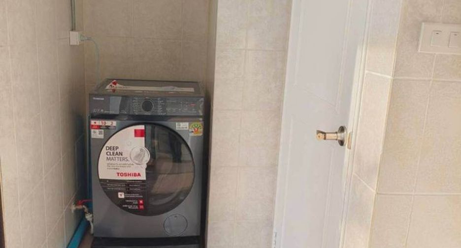 For rent 2 bedrooms condo in Sathon, Bangkok