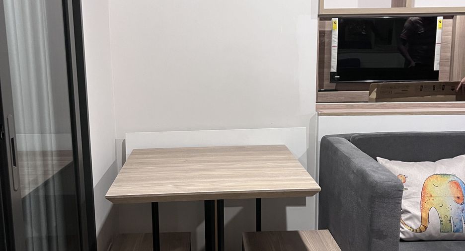 For rent 1 bed condo in Watthana, Bangkok