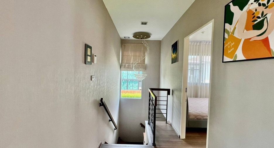 For rent 4 bedrooms house in Bang Phli, Samut Prakan