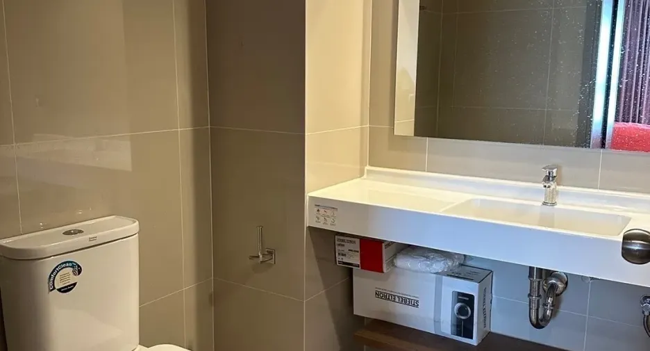 For rent 2 bedrooms condo in Phra Khanong, Bangkok
