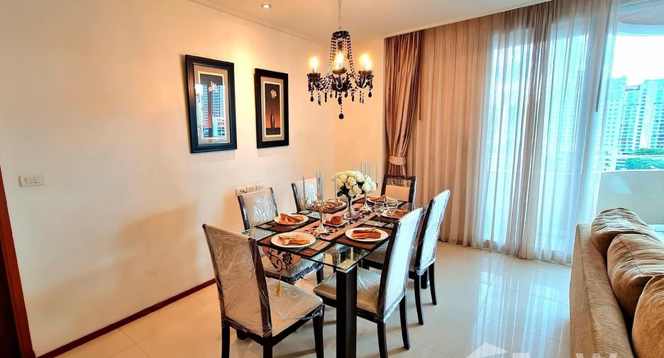 Wohnung zur Miete mit 3 Zimmer in Watthana, Bangkok