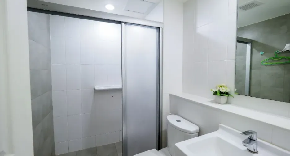 For rent 1 bed condo in Yan Nawa, Bangkok