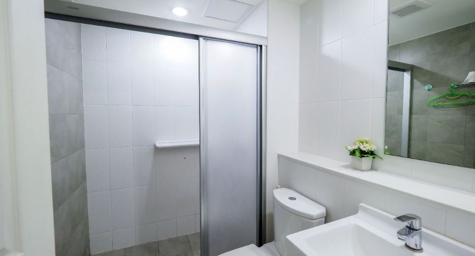 Wohnung zur Miete mit 1 Zimmer in Yan Nawa, Bangkok