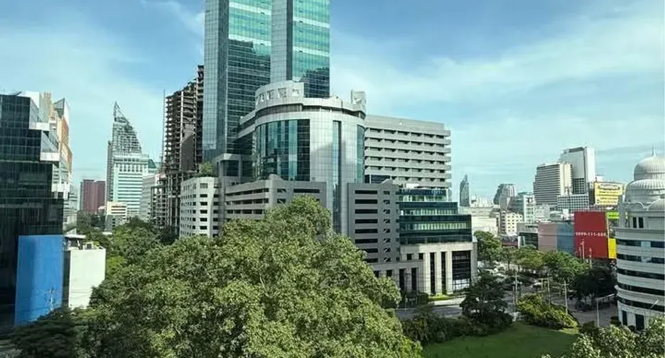 For rent 1 bed condo in Pathum Wan, Bangkok