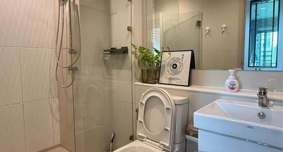 For rent 1 bed condo in Pathum Wan, Bangkok