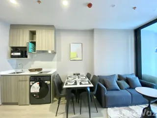 À louer 1 chambre condo à Khlong Toei, Bangkok