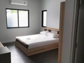 出租 4 卧室 独立屋 在 Bang Kapi, 曼谷