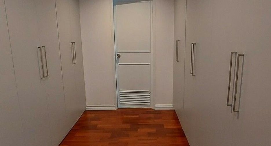 À louer 3 chambres appartement à Watthana, Bangkok