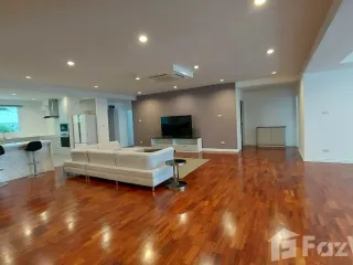 For rent 3 bedrooms apartment in Watthana, Bangkok