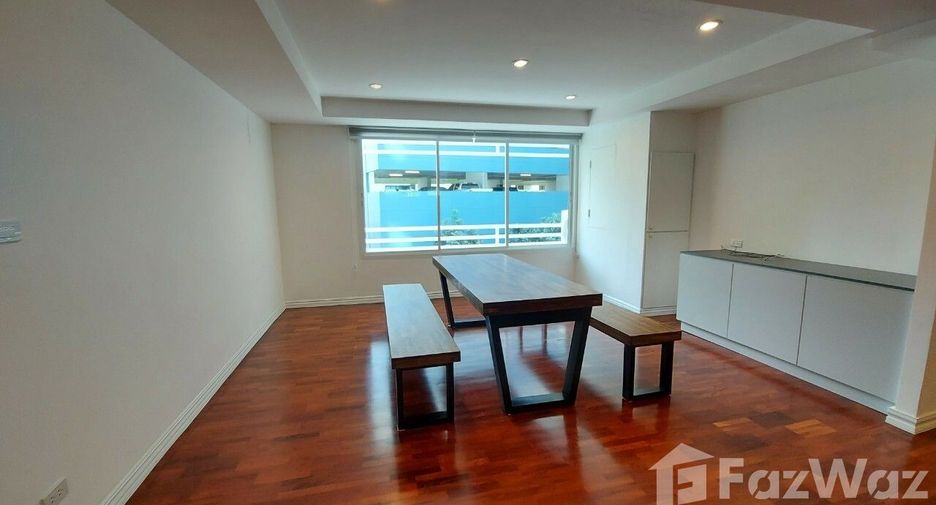 À louer 3 chambres appartement à Watthana, Bangkok