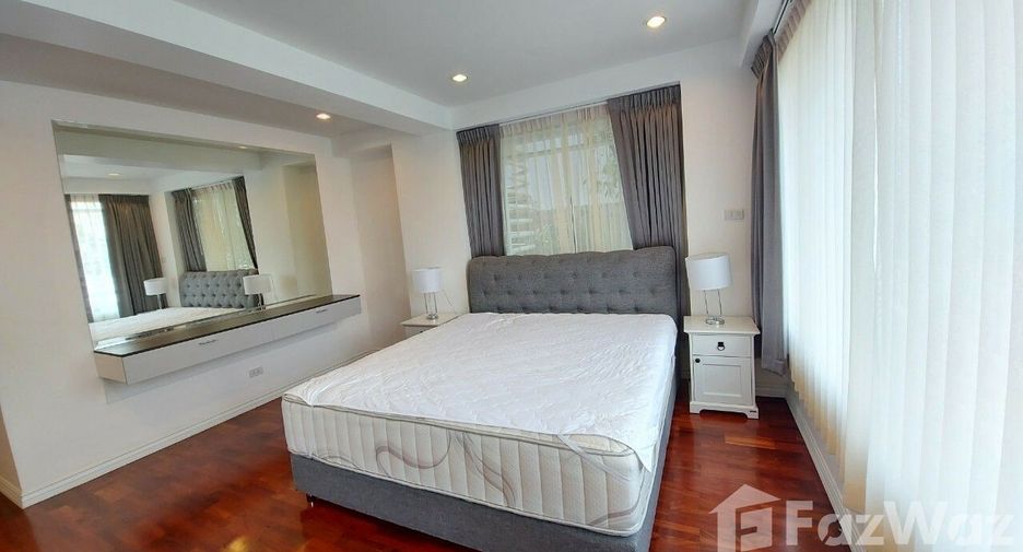 À louer 3 chambres appartement à Watthana, Bangkok