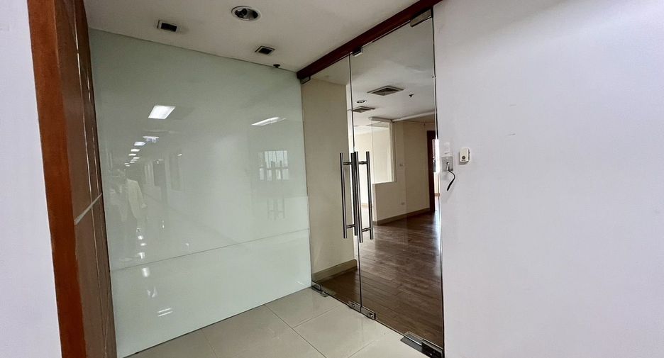 For rent office in Watthana, Bangkok