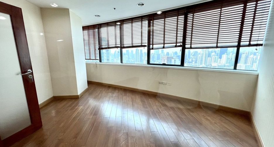 For rent office in Watthana, Bangkok