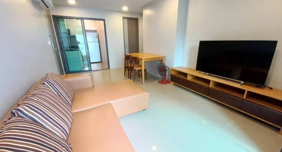 Wohnung zur Miete mit 2 Zimmer in Khlong Toei, Bangkok