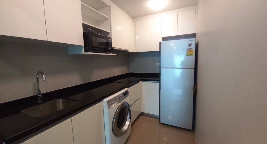 Wohnung zur Miete mit 2 Zimmer in Khlong Toei, Bangkok