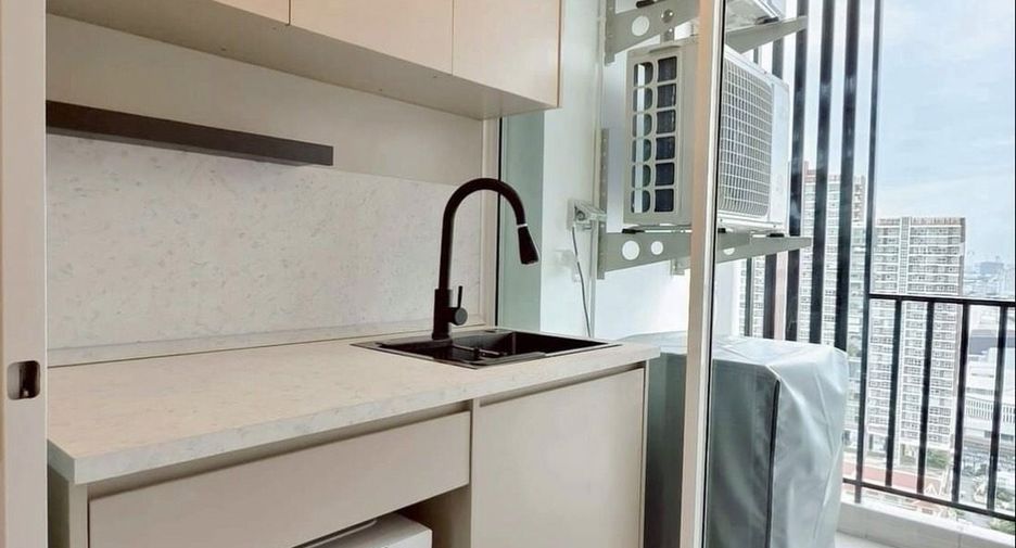 For rent 1 Beds condo in Bang Na, Bangkok