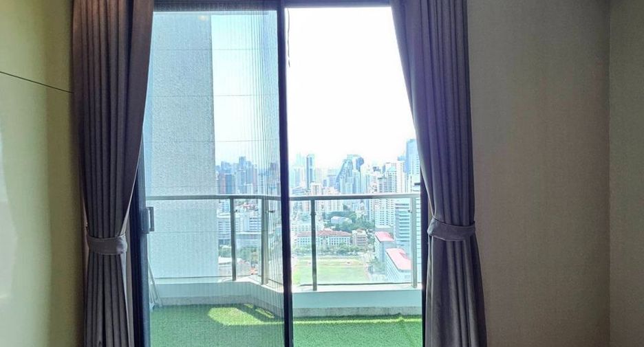For rent 2 bedrooms condo in Watthana, Bangkok