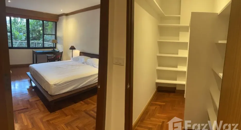 For rent 1 bed condo in Yan Nawa, Bangkok
