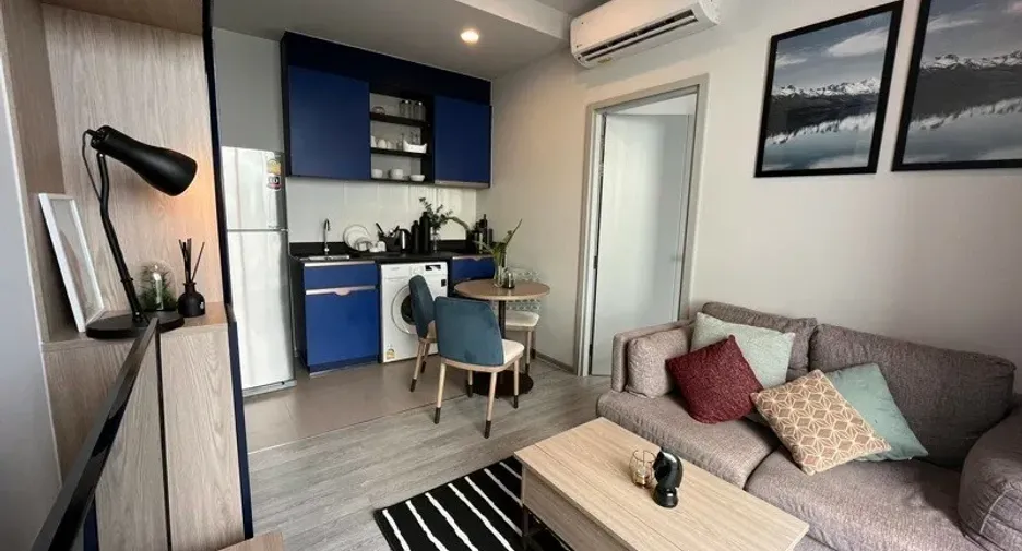 For rent 2 bedrooms condo in Watthana, Bangkok