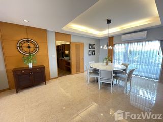 Apartamento en alquiler de 3 habitaciones en Sathon, Bangkok