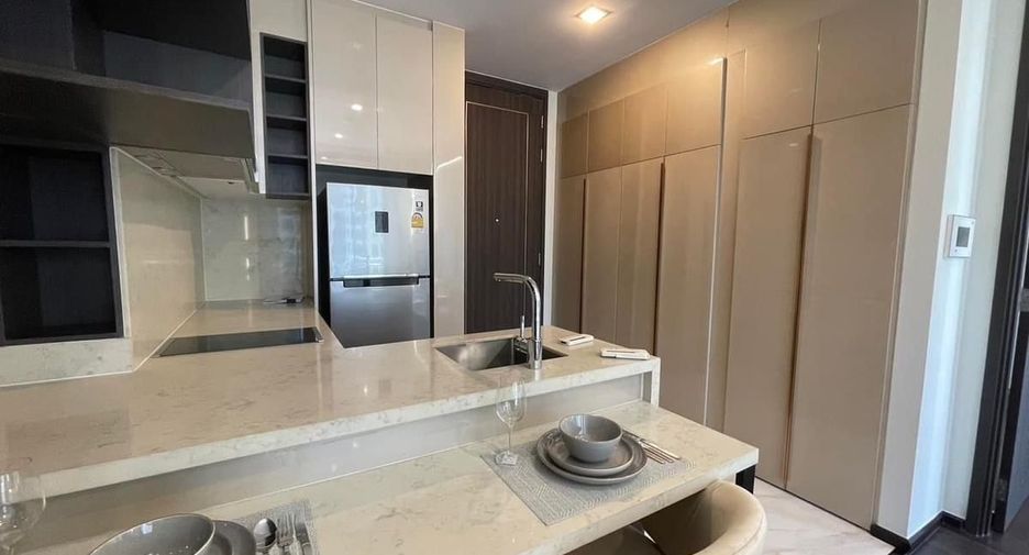 For rent 1 bed condo in Khlong Toei, Bangkok